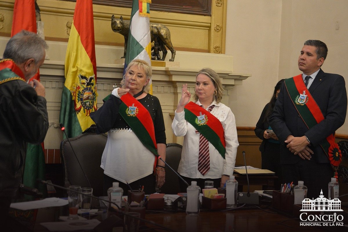 Waldy Caballero de la agrupaci贸n Jallalla es presidenta del Concejo Municipal de La Paz Waldy Caballero de la agrupaci贸n Jallalla es presidenta del Concejo Municipal de La Paz